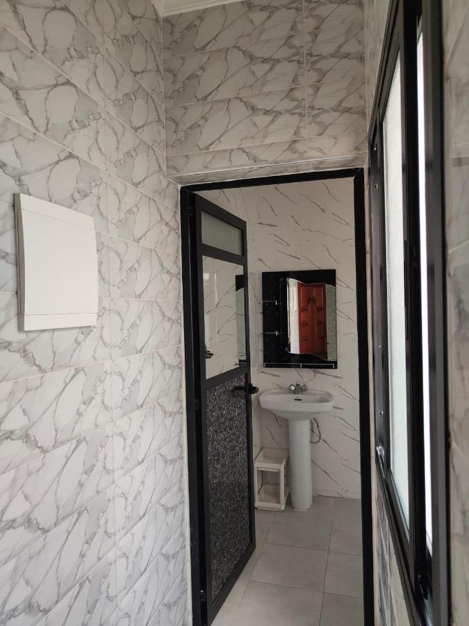 Studio Neuf Proprete Et Hygiene Irreprochable Proche Des Bus Ctm - 4 Em Etage Face Terrasse 丹吉尔 外观 照片